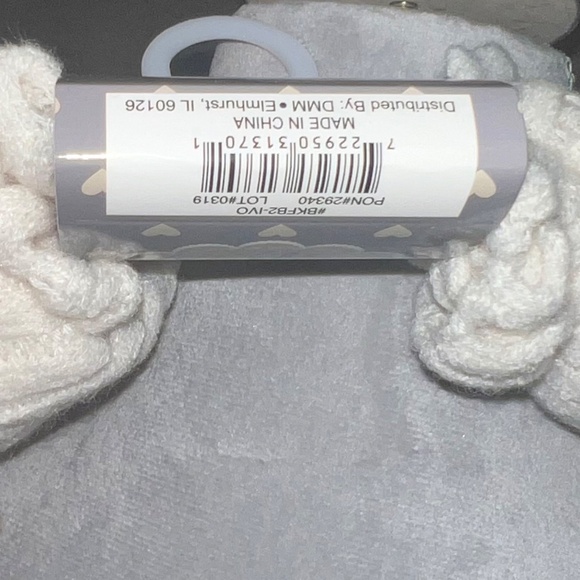 Cream Open Weave Infinity Scarf - Picture 5 of 6